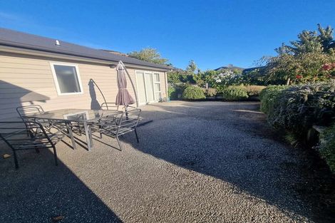Photo of property in 12 Islington Place, Wanaka, 9305