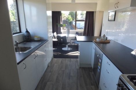 Photo of property in 2 Ridgeway Place, Glenview, Hamilton, 3206