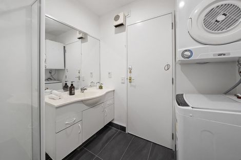 Photo of property in Courtenay Apartments, 408/120 Courtenay Place, Te Aro, Wellington, 6011