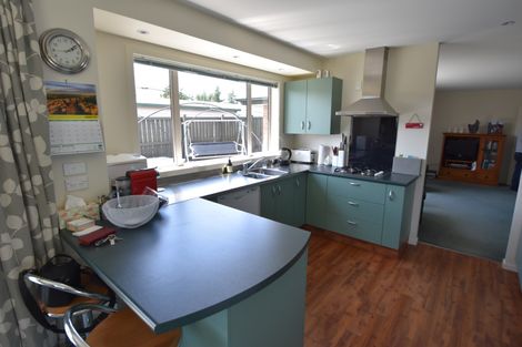 Photo of property in 19 Benmore Place, Omarama, 9412