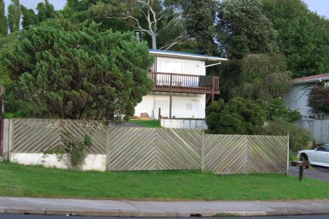 Photo of property in 76 Vodanovich Road, Te Atatu South, Auckland, 0610