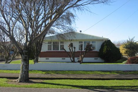 Photo of property in 8 Costley Street, Carterton, 5713