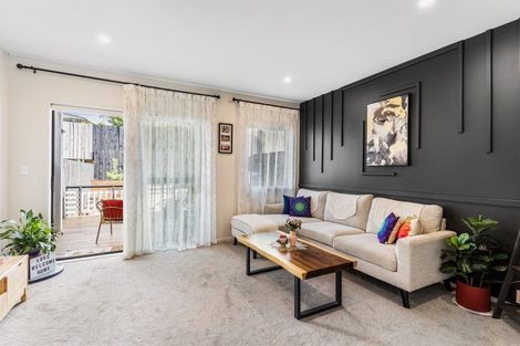 Photo of property in 5 Impatiens Lane, Massey, Auckland, 0614