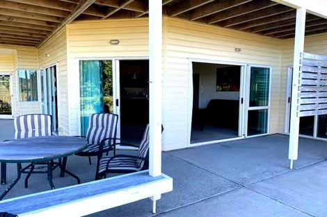 Photo of property in 142 Centennial Drive, Whitianga, 3510