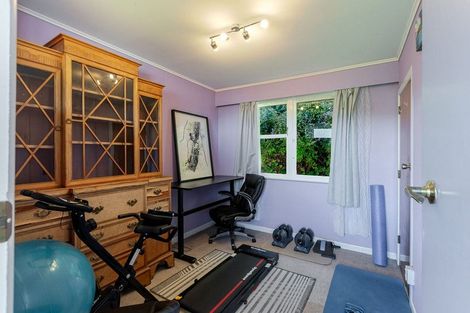 Photo of property in 11 Acheron Road, Paremata, Porirua, 5026