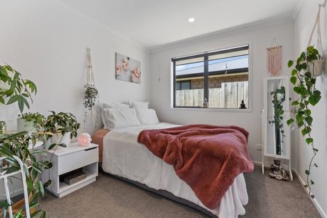 Photo of property in 14 Tangaroa Street, Waitara, 4320