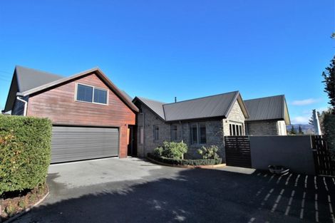 Photo of property in 33f Larch Crescent, Alexandra, 9320