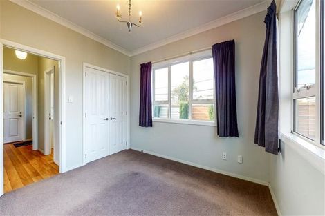 Photo of property in 30 South Street, Petone, Lower Hutt, 5012