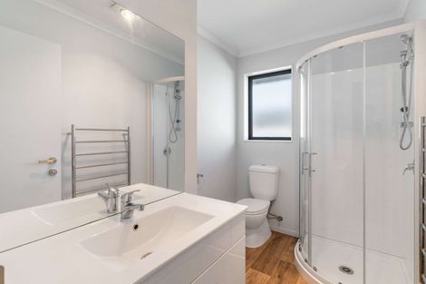 Photo of property in 100 Strauss Drive, Rolleston, 7614