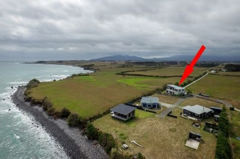 Photo of property in 244 Coast Road, Warea, 4381