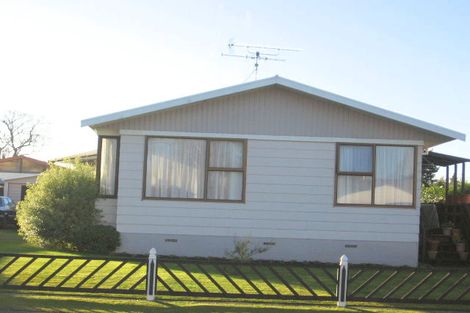 Photo of property in 7 Cypress Crescent, Pukete, Hamilton, 3200