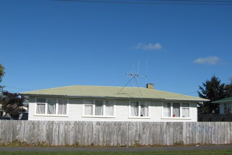 Photo of property in 5 Gordon Crescent, Marton, 4710