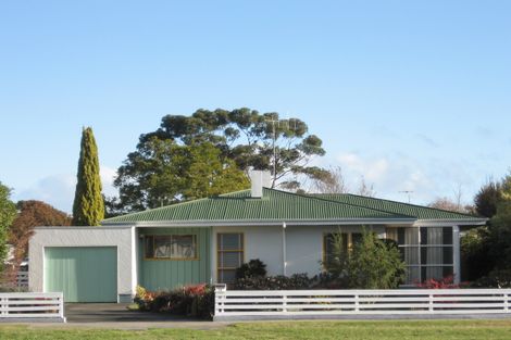 Photo of property in 28 Georges Drive, Napier South, Napier, 4110