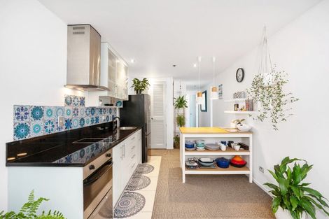 Photo of property in 1/6d Durham Street, Tauranga, 3110