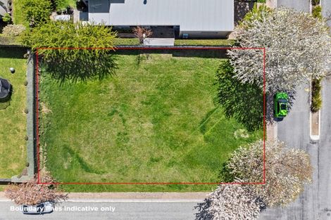 Photo of property in 14 Old Station Avenue, Wanaka, 9305