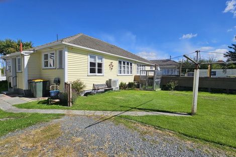 Photo of property in 92 Clyde Street, Balclutha, 9230