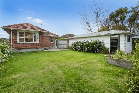 Photo of property in 6 Manor Place, Bryndwr, Christchurch, 8053