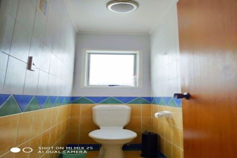 Photo of property in 18 Annison Avenue, Glen Eden, Auckland, 0602