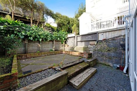 Photo of property in 235 Tinakori Road, Thorndon, Wellington, 6011