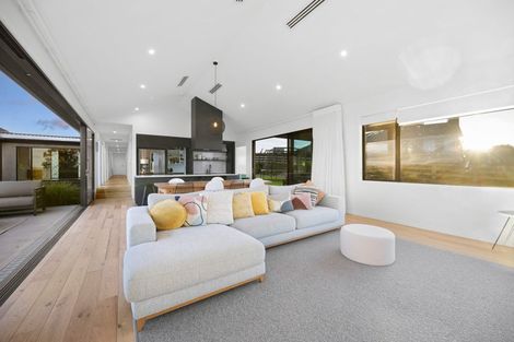 Photo of property in 32 Glenwood Grove, Whatawhata, Hamilton, 3285