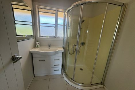 Photo of property in 1/33 Greenhill Crescent, Pakuranga, Auckland, 2010