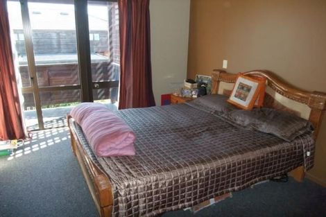 Photo of property in 4/9 Elizabeth Street, Riccarton, Christchurch, 8011