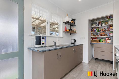 Photo of property in 5 Nield Road, Manurewa, Auckland, 2102