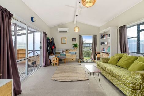 Photo of property in 9 Rewarewa Street, Owhata, Rotorua, 3010