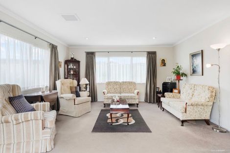 Photo of property in 25 Willowgrange Place, Pukekohe, 2120