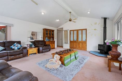 Photo of property in 32 Matarau Road, Matarau, Kamo, 0185