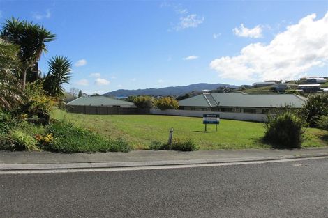 Photo of property in 18 Hibiscus Avenue, Cable Bay, 0420