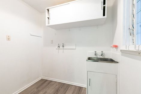 Photo of property in 17a Tawa Terrace, Tawa, Wellington, 5028