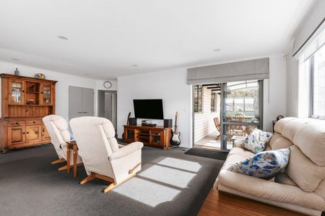 Photo of property in Waterview Estate, 3/4 Greystone Place, Omokoroa, 3114
