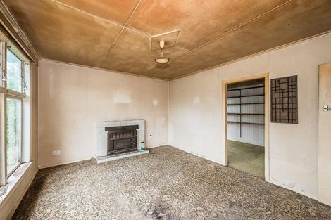 Photo of property in 10 Wairere Grove, Paraparaumu, 5032