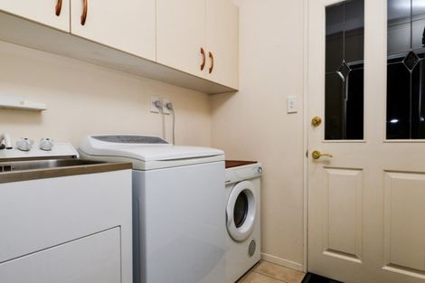 Photo of property in 76 Cairns Crescent, Rototuna, Hamilton, 3210