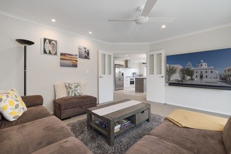 Photo of property in 112 Palm Springs Boulevard, Papamoa Beach, Papamoa, 3118