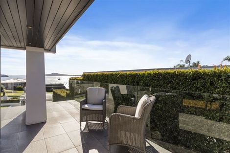 Photo of property in 40 Takutai Avenue, Bucklands Beach, Auckland, 2012