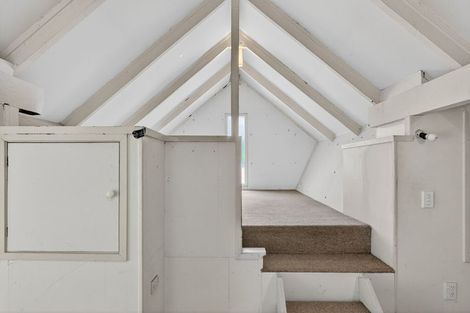 Photo of property in 1/91a Roseberry Avenue, Birkenhead, Auckland, 0626