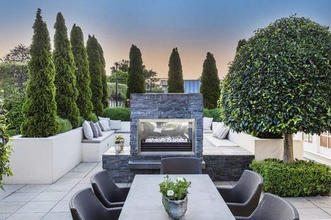 Photo of property in 5 Saint Barnabas Lane, Fendalton, Christchurch, 8052