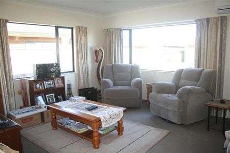 Photo of property in 103 Mandel Mews, Waiwhetu, Lower Hutt, 5010