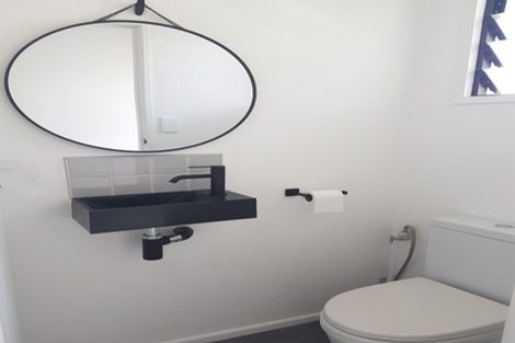 Photo of property in 153 Howard Road, Orere Point, Papakura, 2585