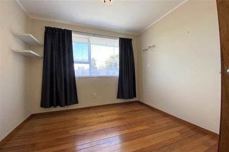 Photo of property in 36 Sequoia Place, Sunnynook, Auckland, 0620