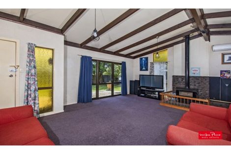 Photo of property in 10 Jordan Street, Hikurangi, 0114