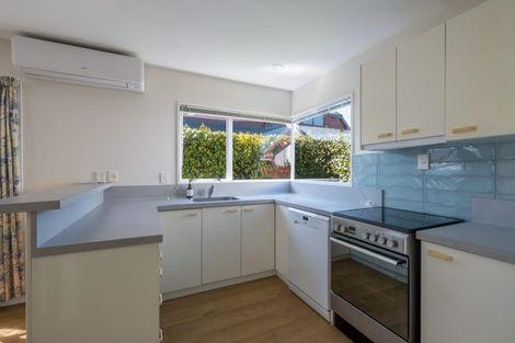Photo of property in 1/49 Westgrove Avenue, Avonhead, Christchurch, 8042