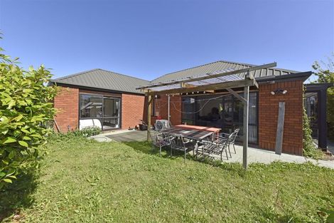 Photo of property in 2/4 Betwin Avenue, Sockburn, Christchurch, 8042
