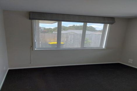 Photo of property in 15 Kahika Grove, Huapai, Kumeu, 0810