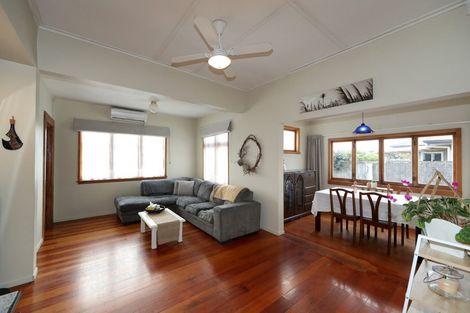 Photo of property in 219 Georges Drive, Napier South, Napier, 4110