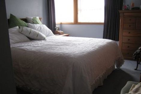 Photo of property in 3/18 Milton Road, Orewa, 0931