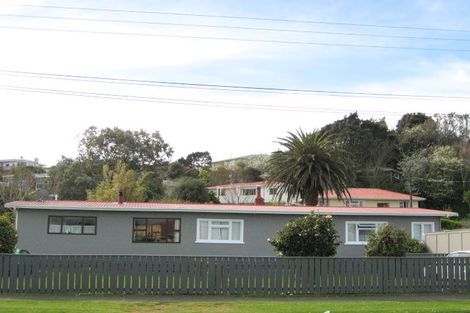 Photo of property in 203 Ngamotu Road, Spotswood, New Plymouth, 4310