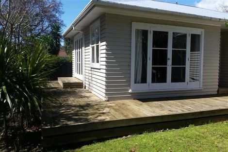 Photo of property in 1/43 Belt Road, Moturoa, New Plymouth, 4310